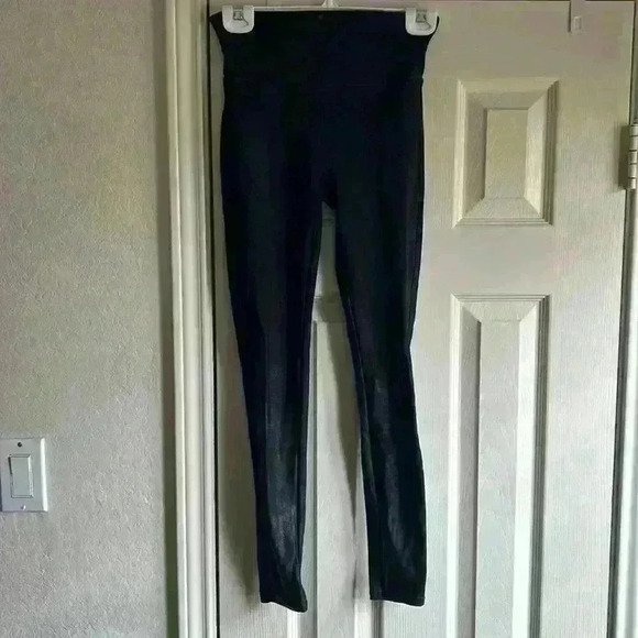 SPANX Pants - Spanx black metallic leggings